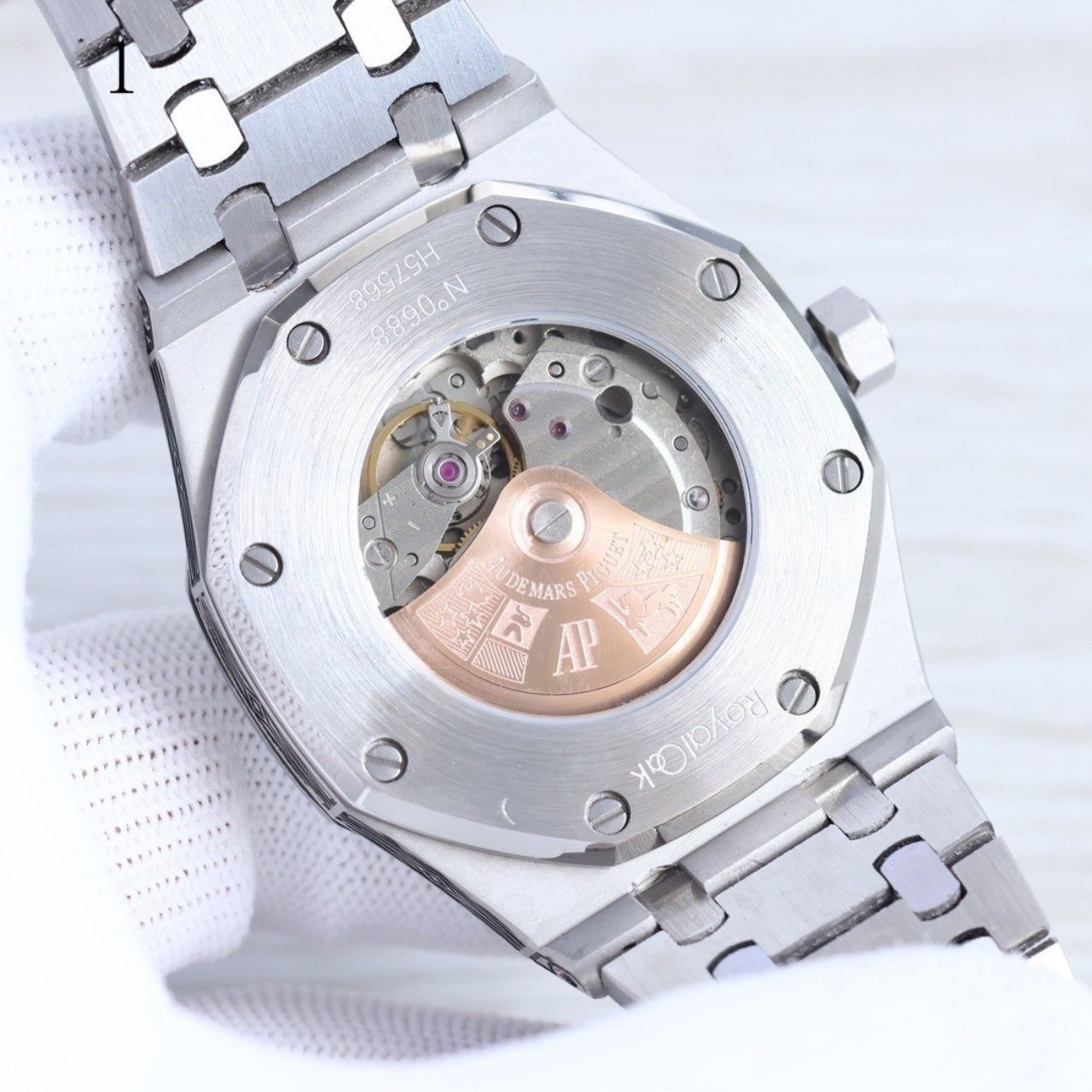 Audemars Piguet Royal Oak Engraved Edition 41mm - Image 3