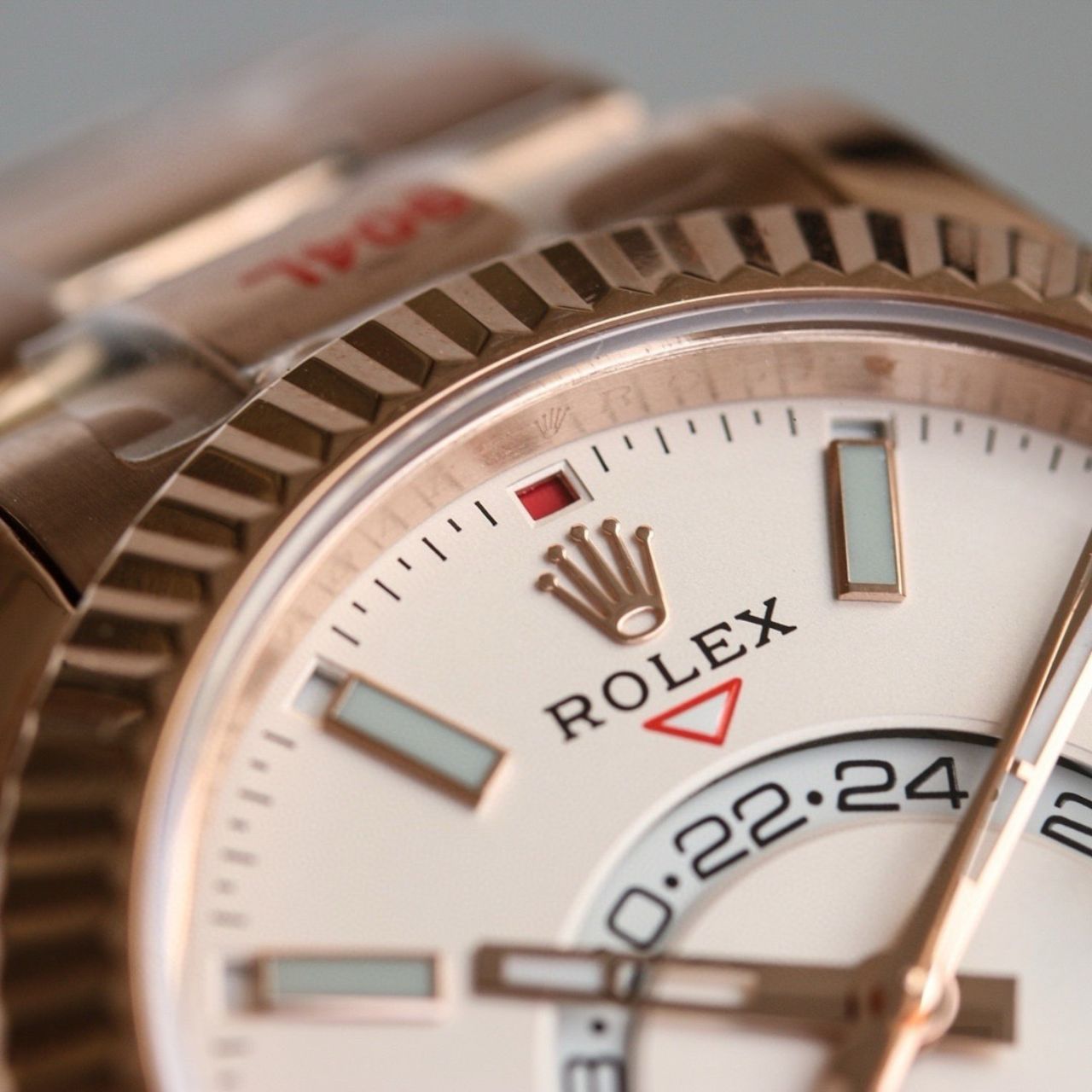 Rolex Sky-Dweller Rose Gold 42mm - Image 7