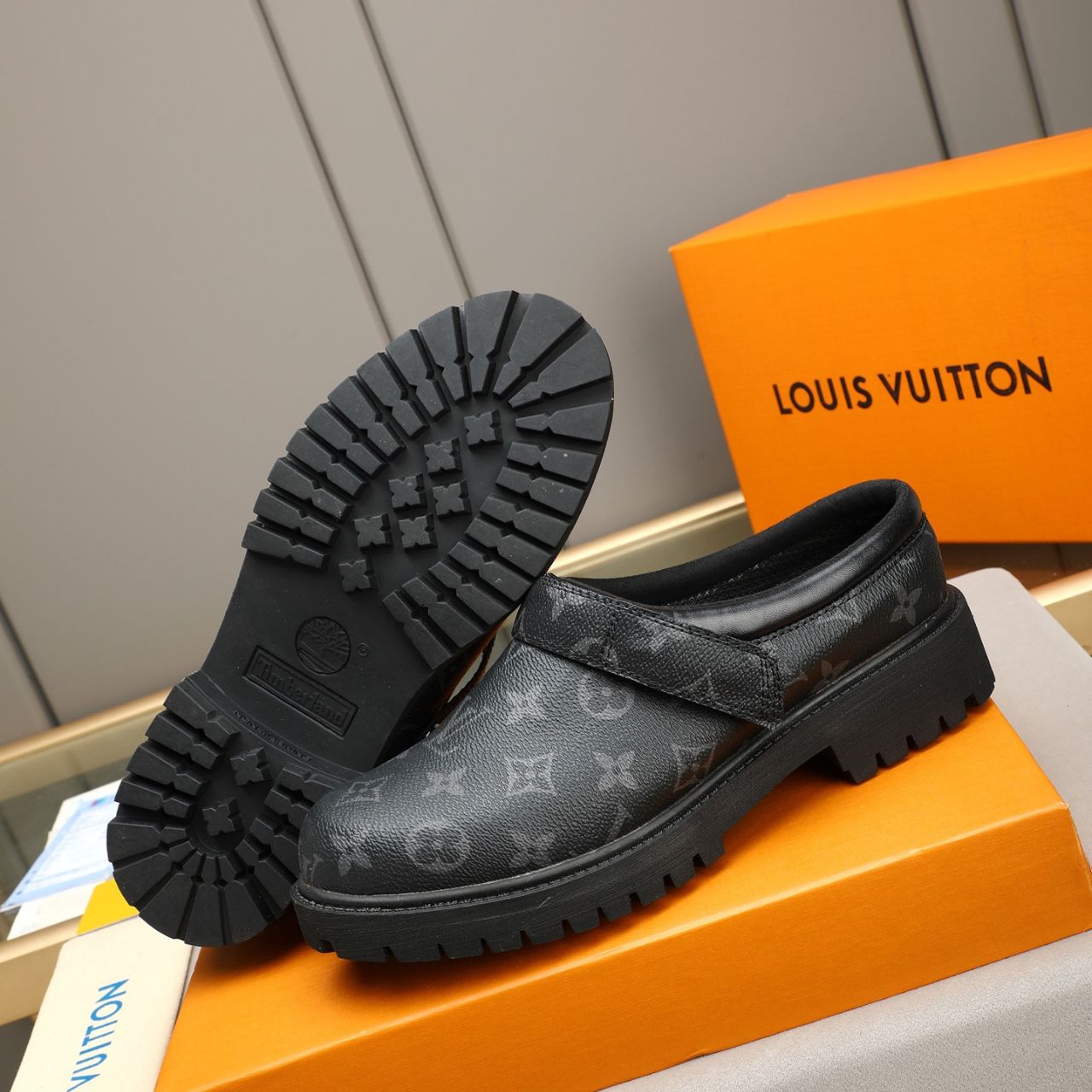 Louis Vuitton x Timberland Monogram Clog Black - Image 4
