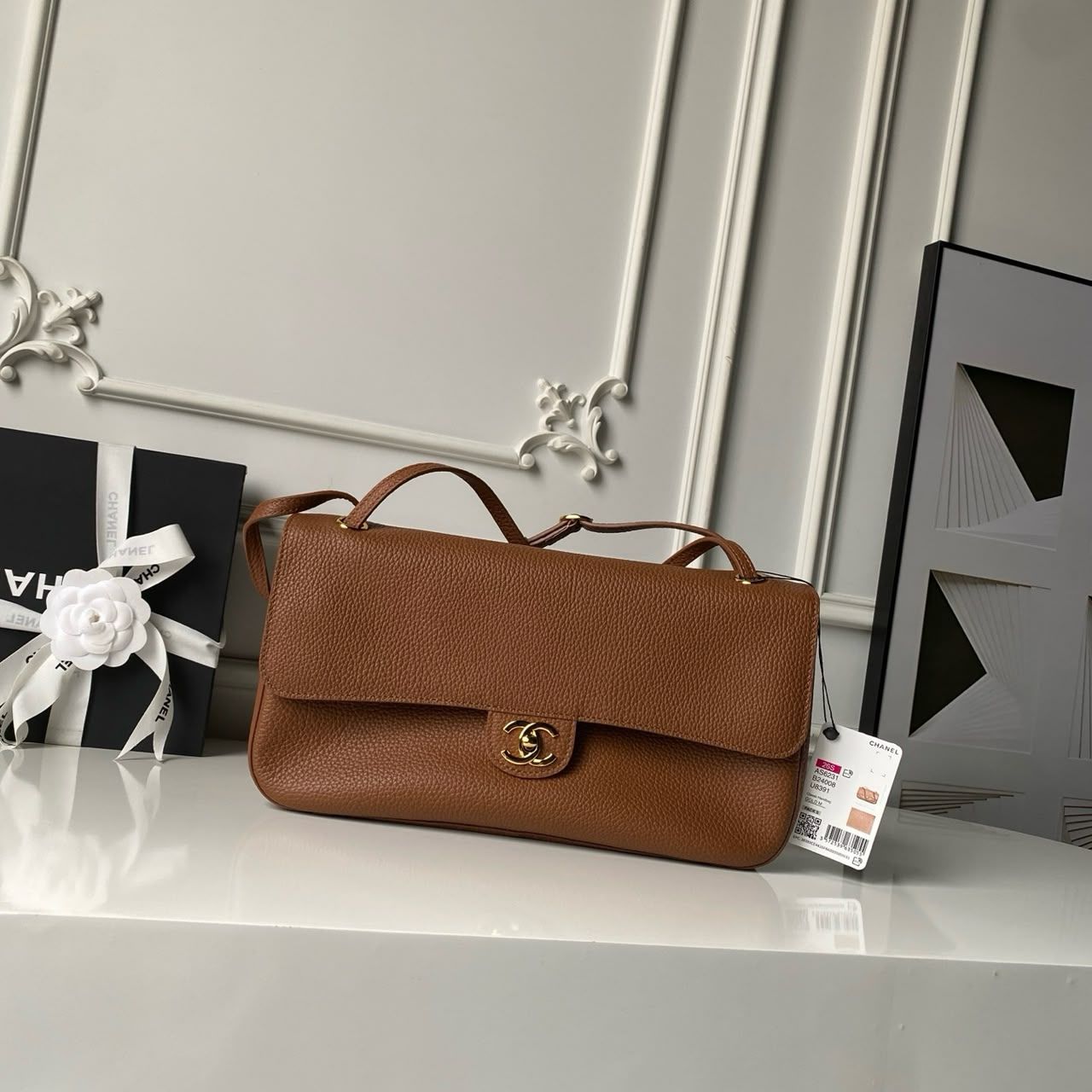 Chanel Metiers Dart 2026 Maxi Flap Bag Camel 38cm AS6233 B24008 U8390 - Image 2