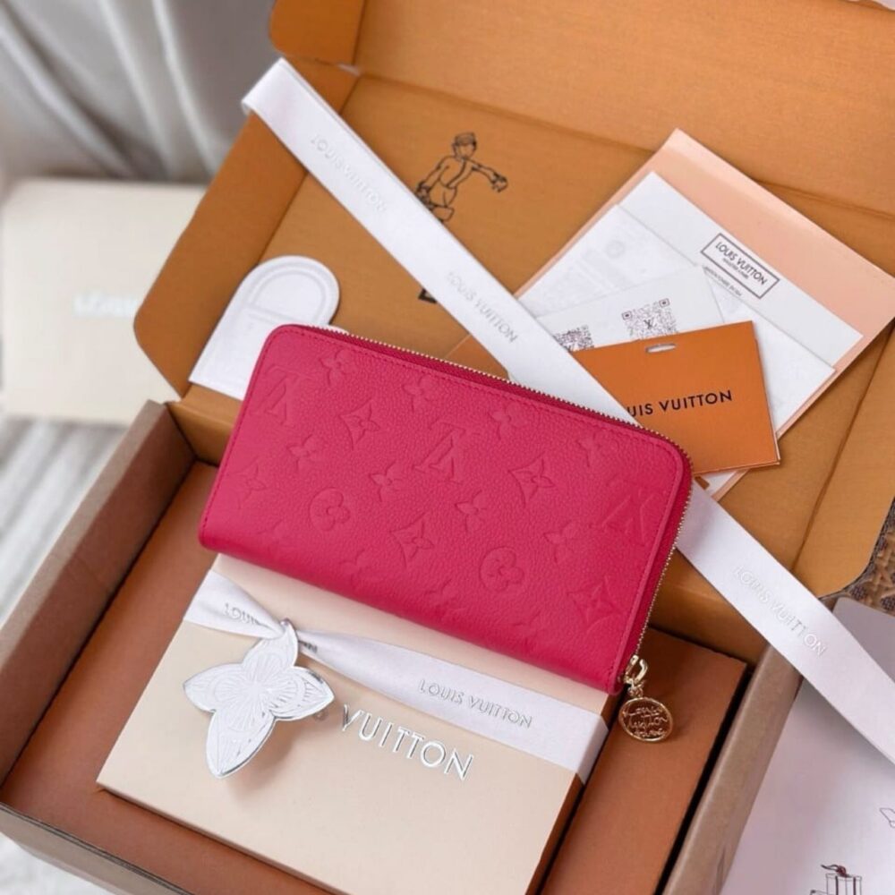 Alternative view of Prestige Edition - Louis Vuitton Zippy Wallet Red 19.5cm