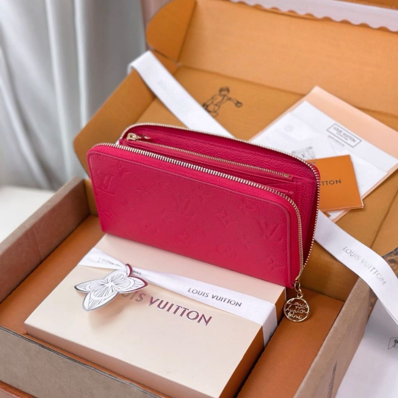 Prestige Edition - Louis Vuitton Zippy Wallet Red 19.5cm - Image 3