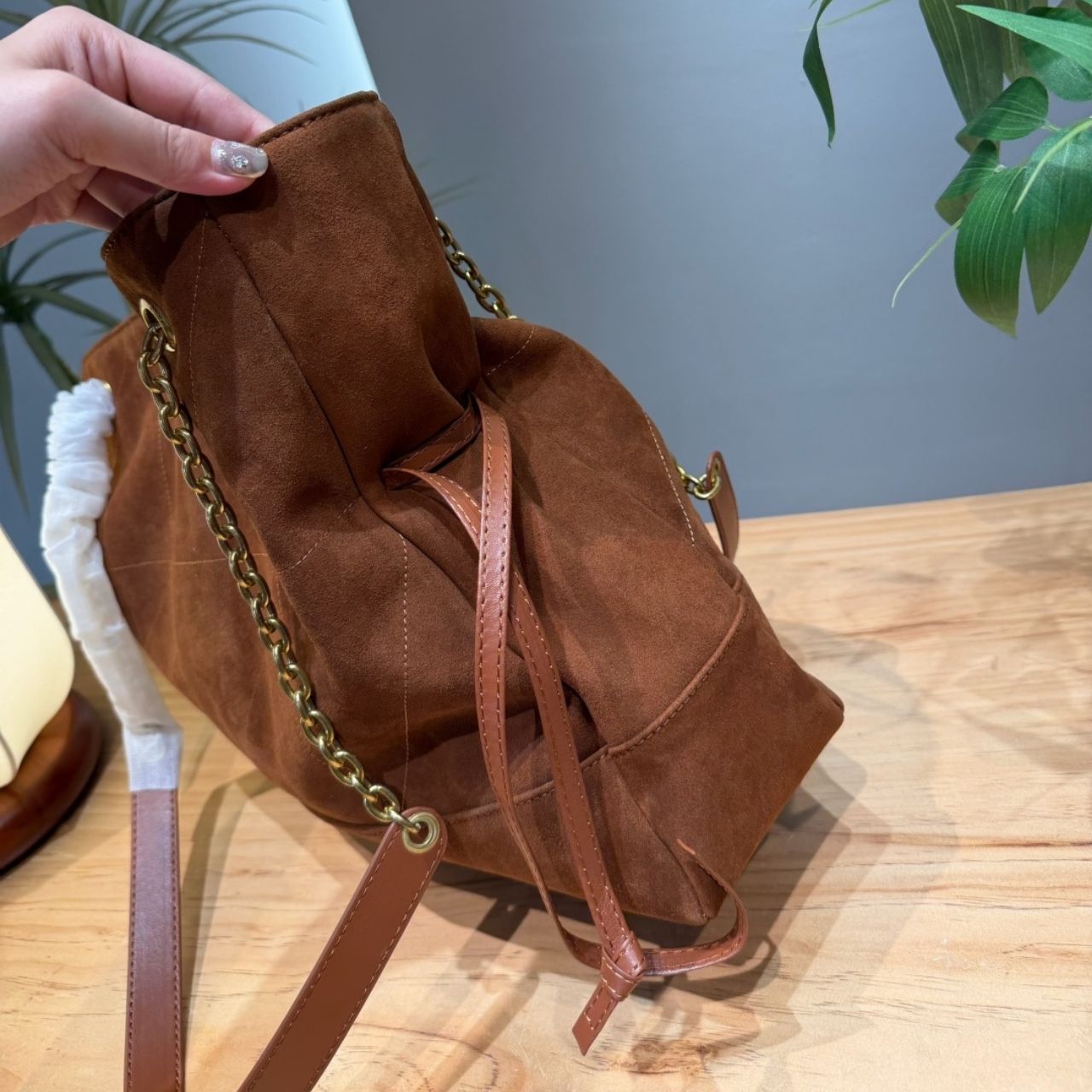 Saint Laurent Jamie Shopping In Suede Caramel Cognac 33cm 8098241U8P72916 - Image 4