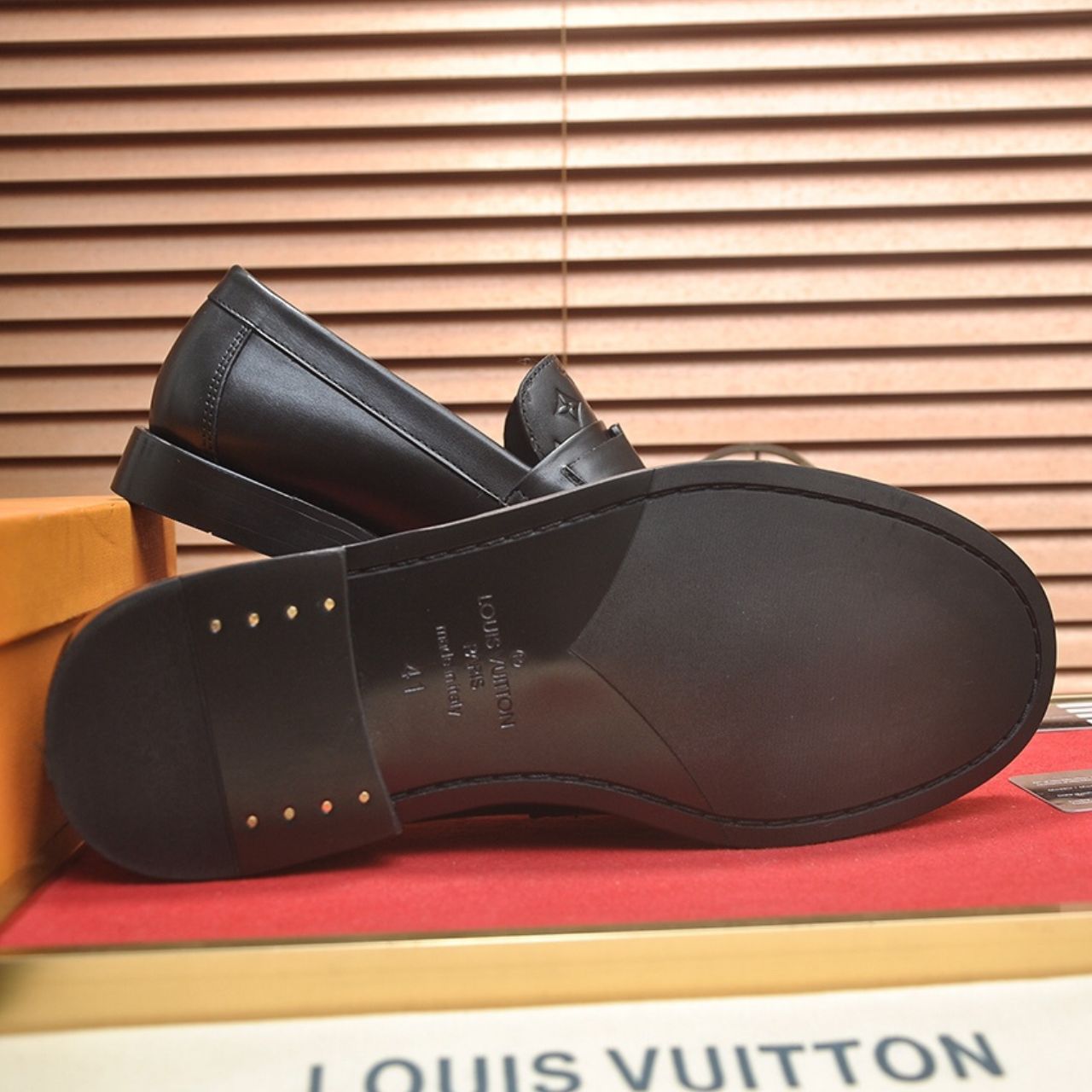 Louis Vuitton Major Loafer Black - Image 6