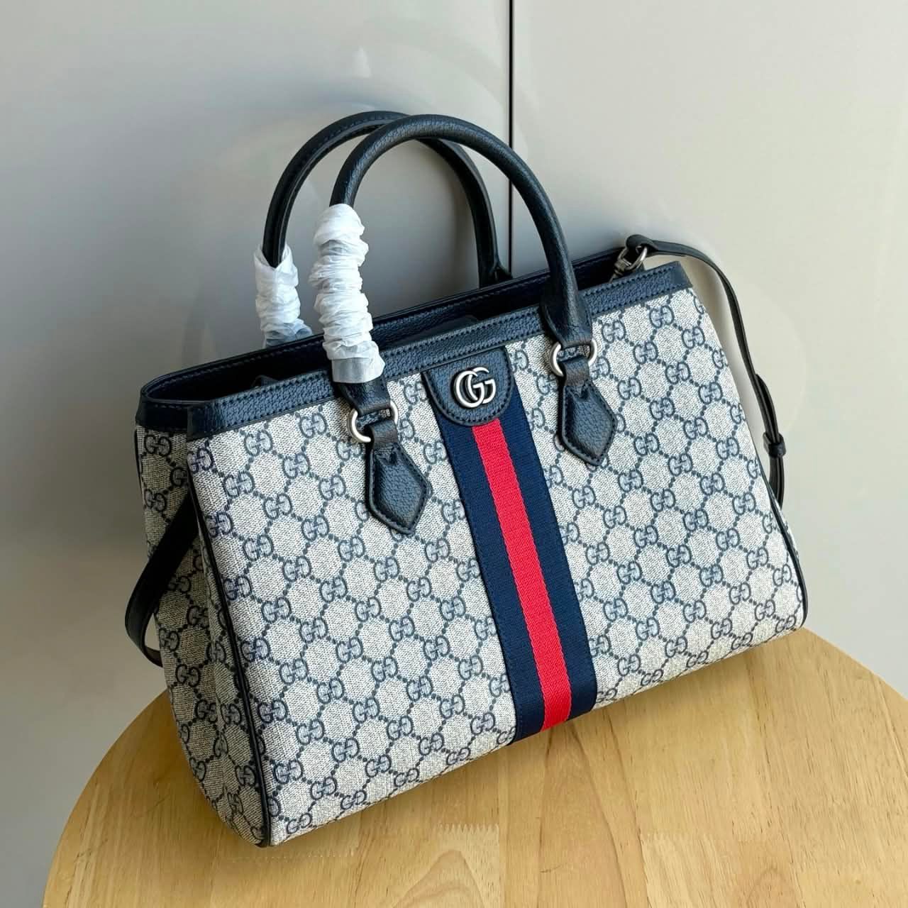Gucci Ophidia GG Supreme Medium Top Handle Bag 33.5cm - Image 2