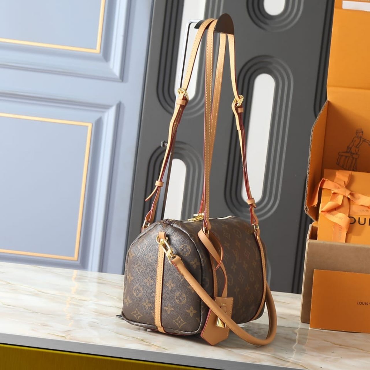 Louis Vuitton Express PM Monogram 26cm - Image 3