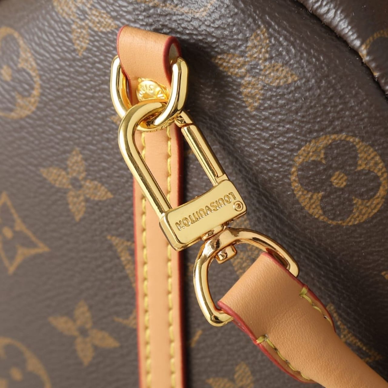 Louis Vuitton Express PM Monogram 26cm - Image 8