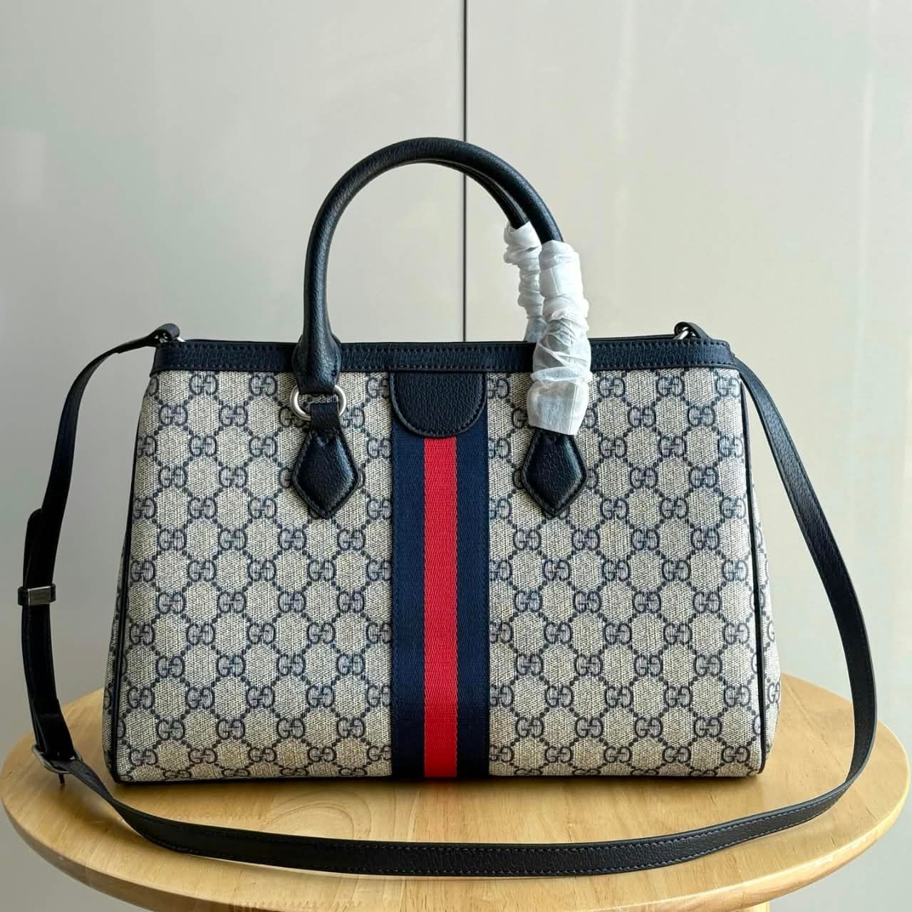 Gucci Ophidia GG Supreme Medium Top Handle Bag 33.5cm - Image 4