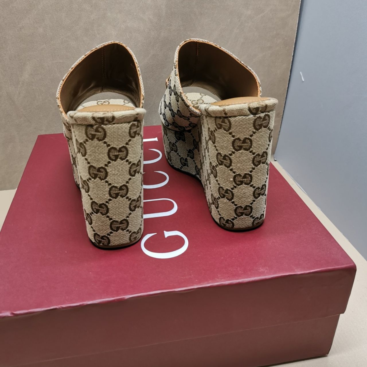 Gucci Women's Wedge Sandal With Horsebit - Image 5