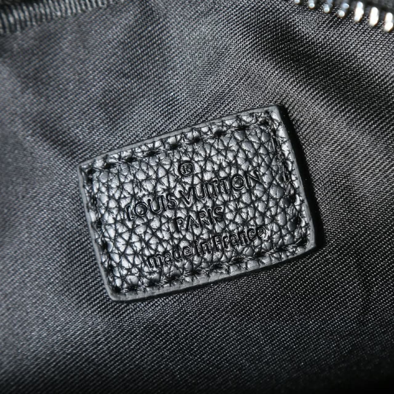 Louis Vuitton Duo Slingbag Black 42cm M30936 - Image 8