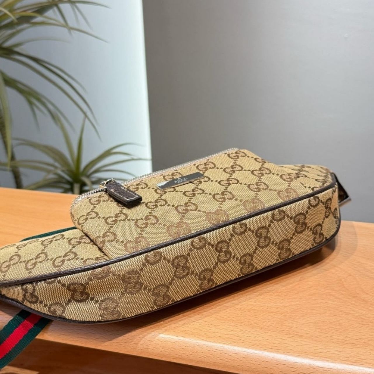 Gucci Flatpack Small Belt Bag Sand And Dark Brown 34cm - Image 6