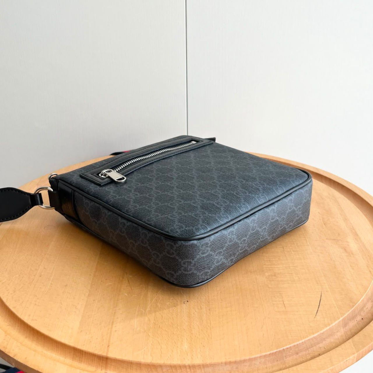 Gucci GG Supreme Messenger Bag Black 23.5Cm - Image 5