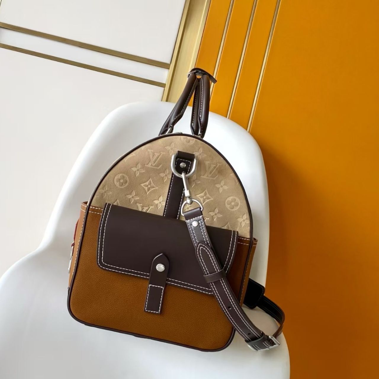 Prestige Edition - Louis Vuitton Keepall Bandoulière 50 Monogram Suede 50cm M26127 - Image 6