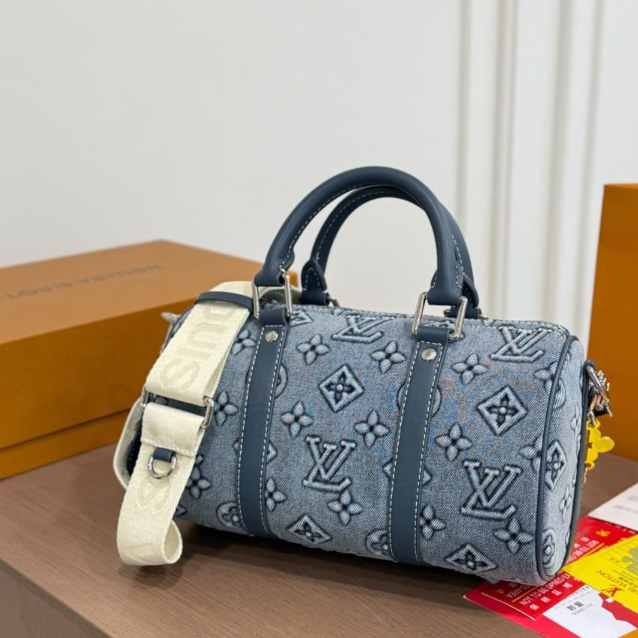 Louis Vuitton Keepall Bandouliere 25 Monogram Denim 25cm - Image 6