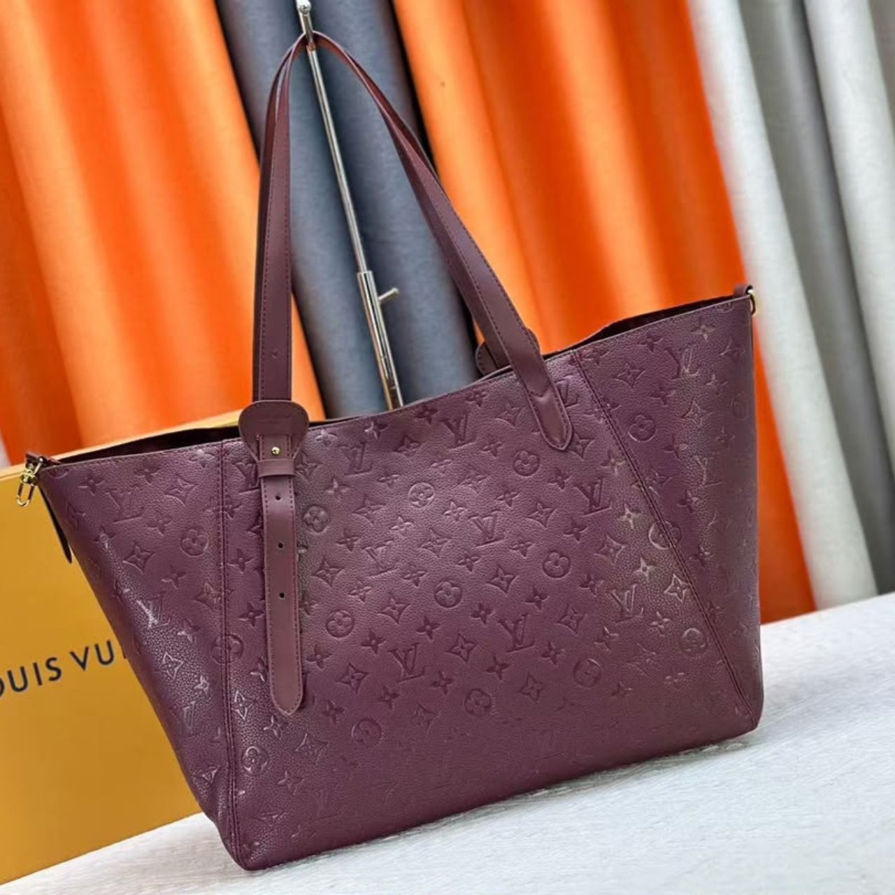Louis Vuitton All In One MM Grenat 56.5cm M25888 - Image 6