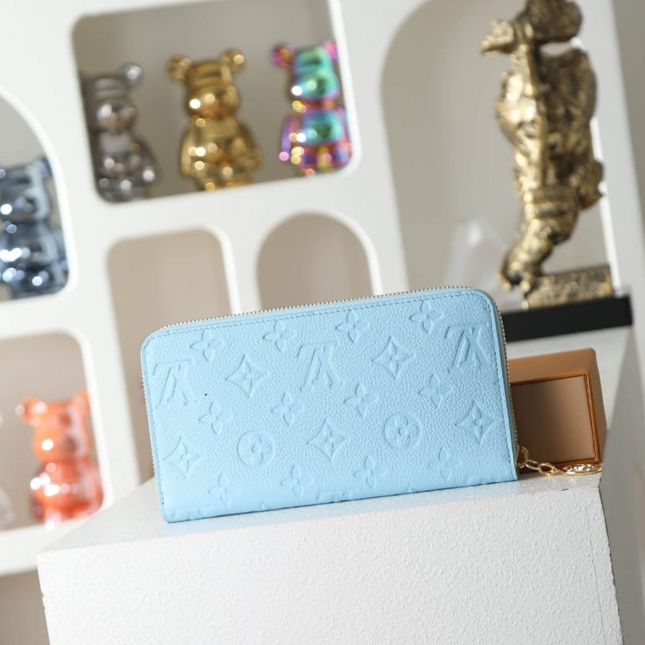 Prestige Edition - Louis Vuitton Zippy Wallet Grape Blue 19.5cm M28294 - Image 6