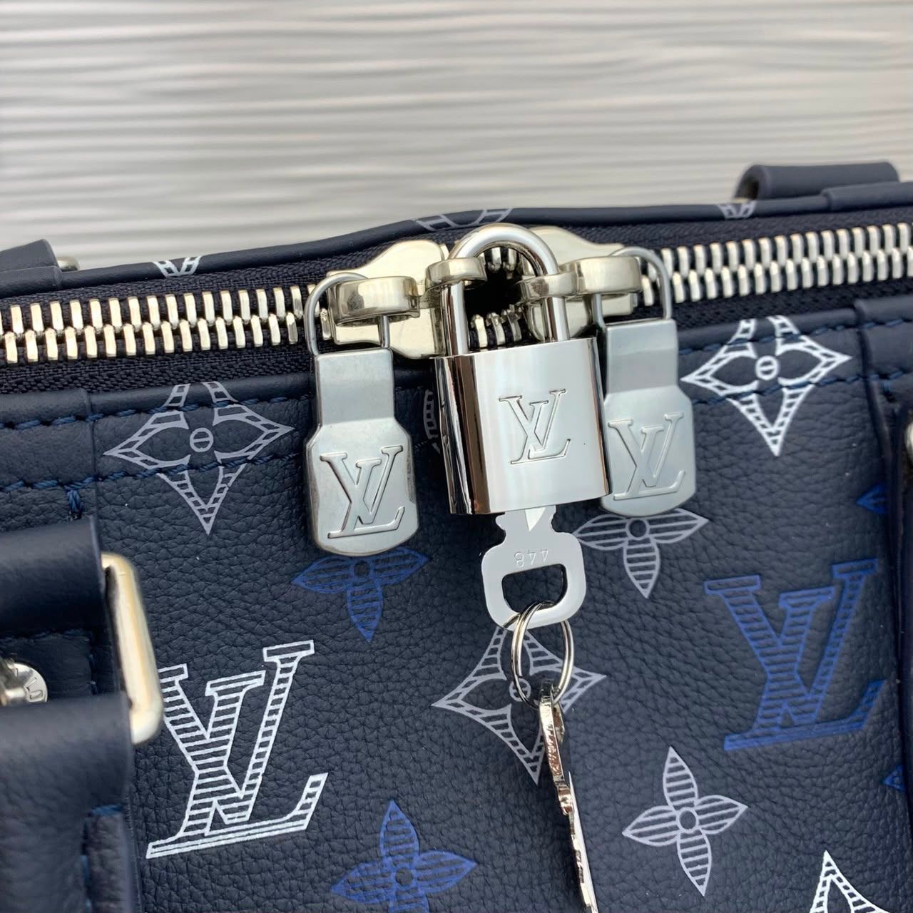 Prestige Edition - Louis Vuitton Keepall Bandouliere 50 Navy Blue 50cm M28836 - Image 5