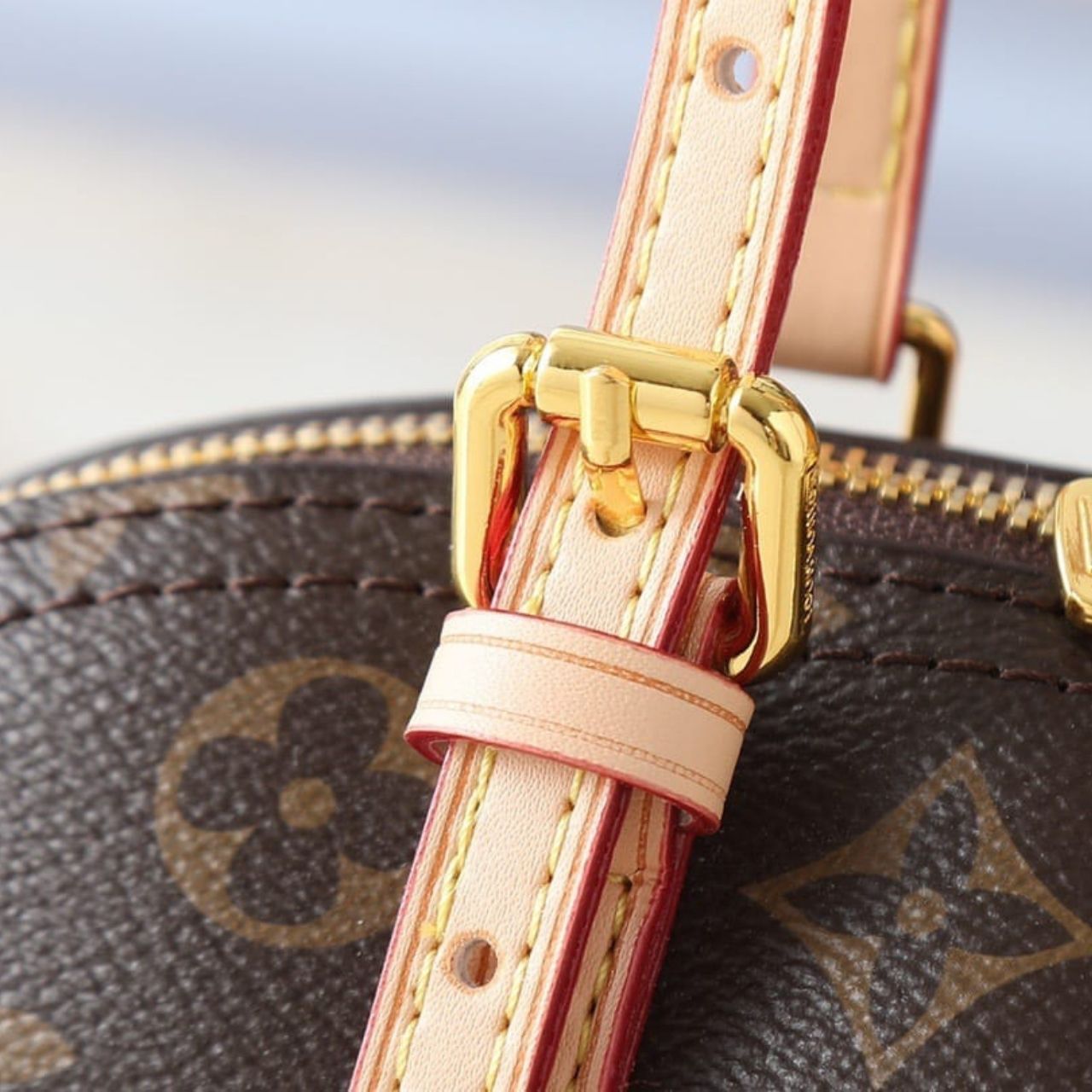Louis Vuitton Squire East West 29cm M28953 - Image 8