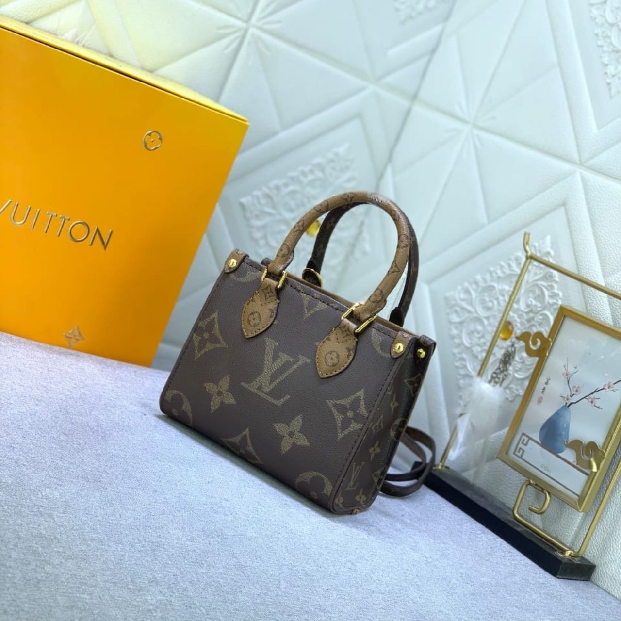 Louis Vuitton OnTheGo PM Monogram And Monogram Reverse 18cm M46373 - Image 6