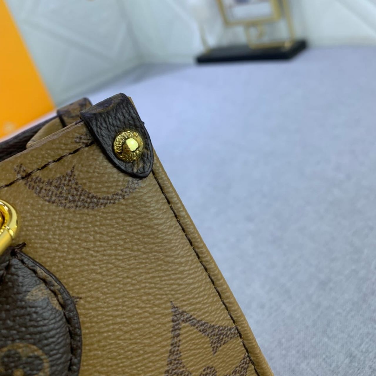 Louis Vuitton OnTheGo PM Monogram And Monogram Reverse 18cm M46373 - Image 9