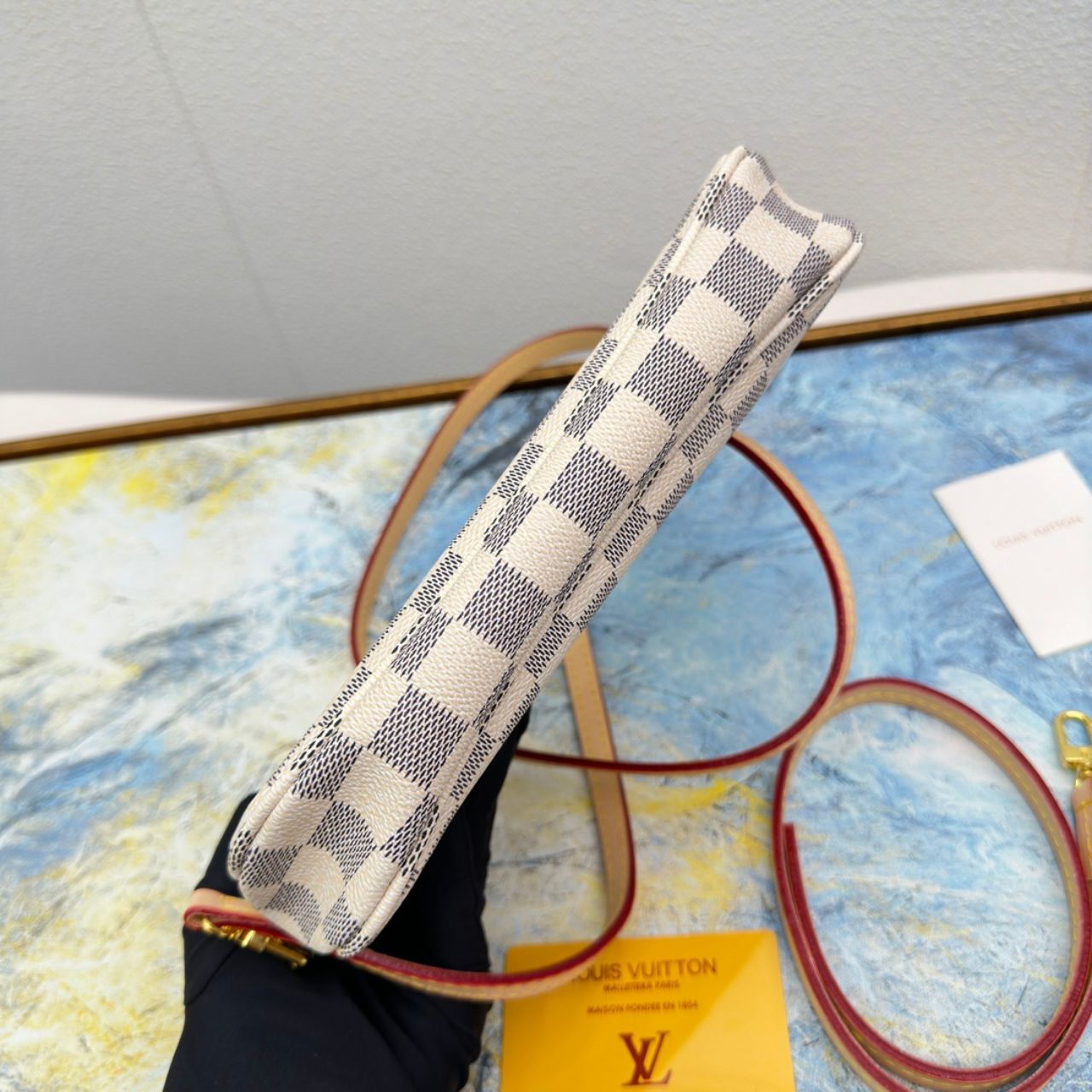 Louis Vuitton Pochette Accessoires Damier Azur 23Cm N40915 - Image 6