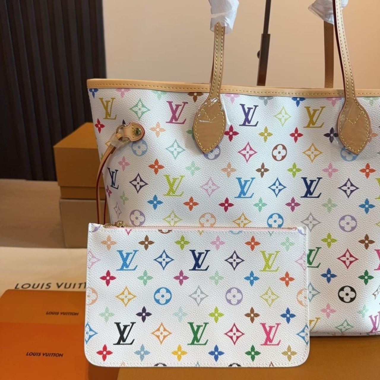 Louis Vuitton x Takashi Murakami Neverfull Multicolor White 31cm - Image 5