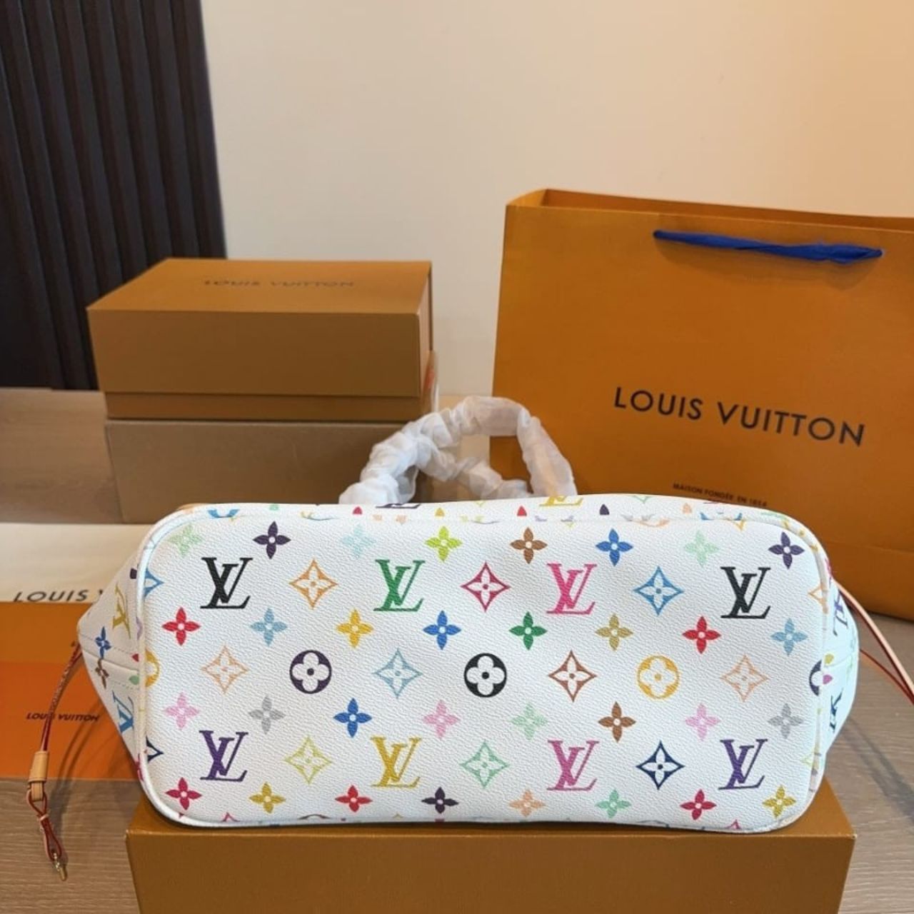 Louis Vuitton x Takashi Murakami Neverfull Multicolor White 31cm - Image 6