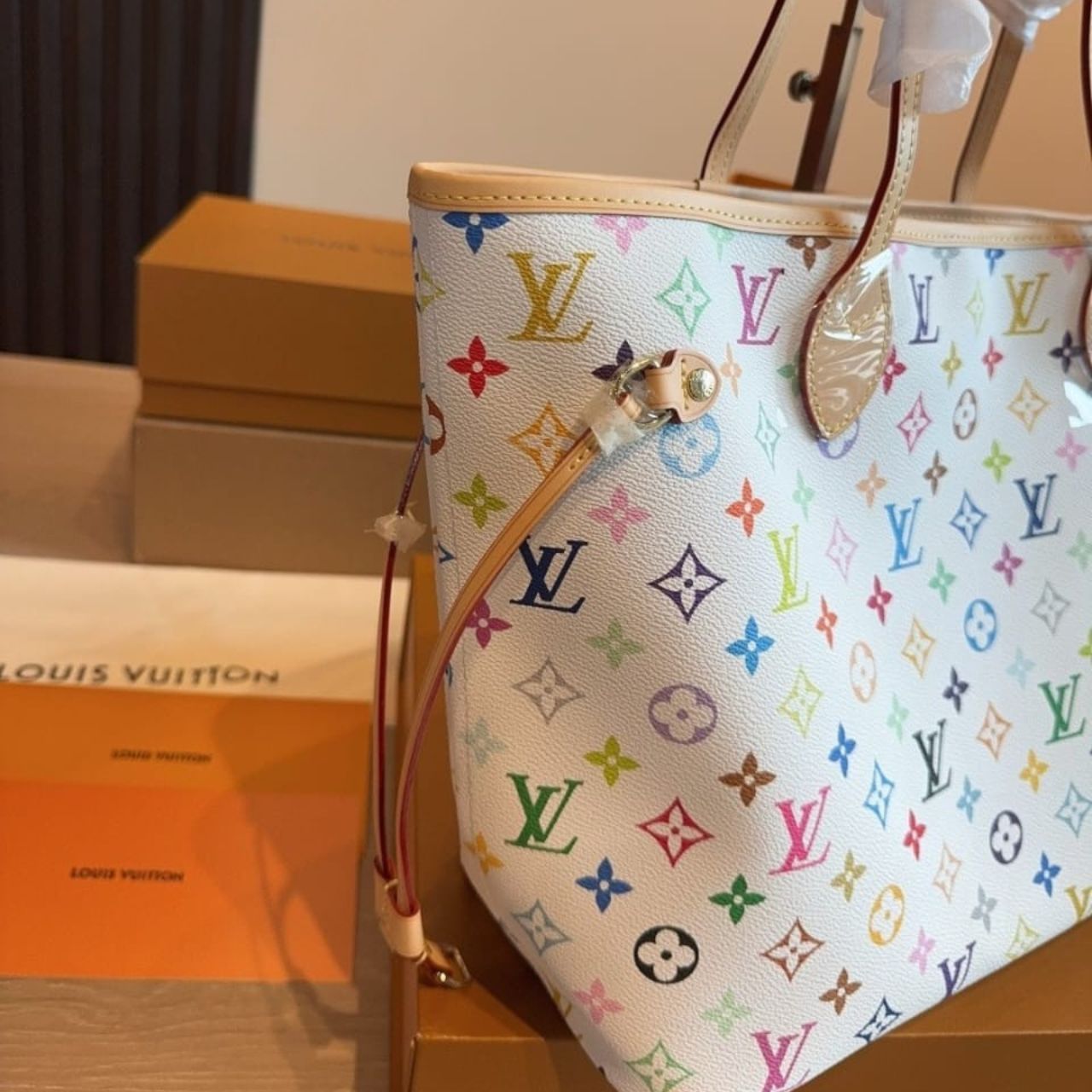 Louis Vuitton x Takashi Murakami Neverfull Multicolor White 31cm - Image 3