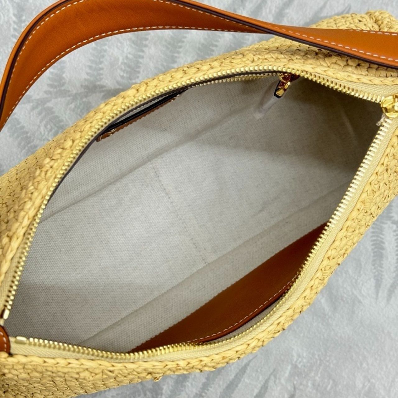 Prada Aimee Large Crochet Shoulder Bag Natural 34Cm 1BC247 2MG3 F0018 V OOO - Image 10