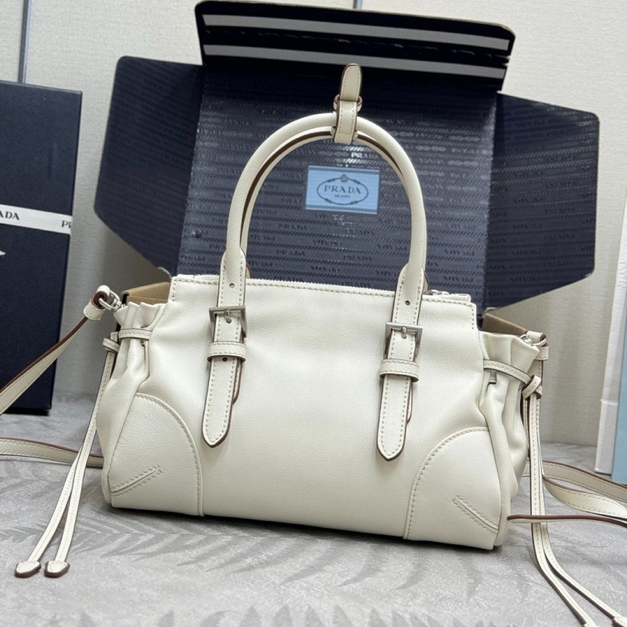 Prada Karin Small Leather Bag White 24Cm 1BA499 2ZQX F0009 V OOO - Image 4