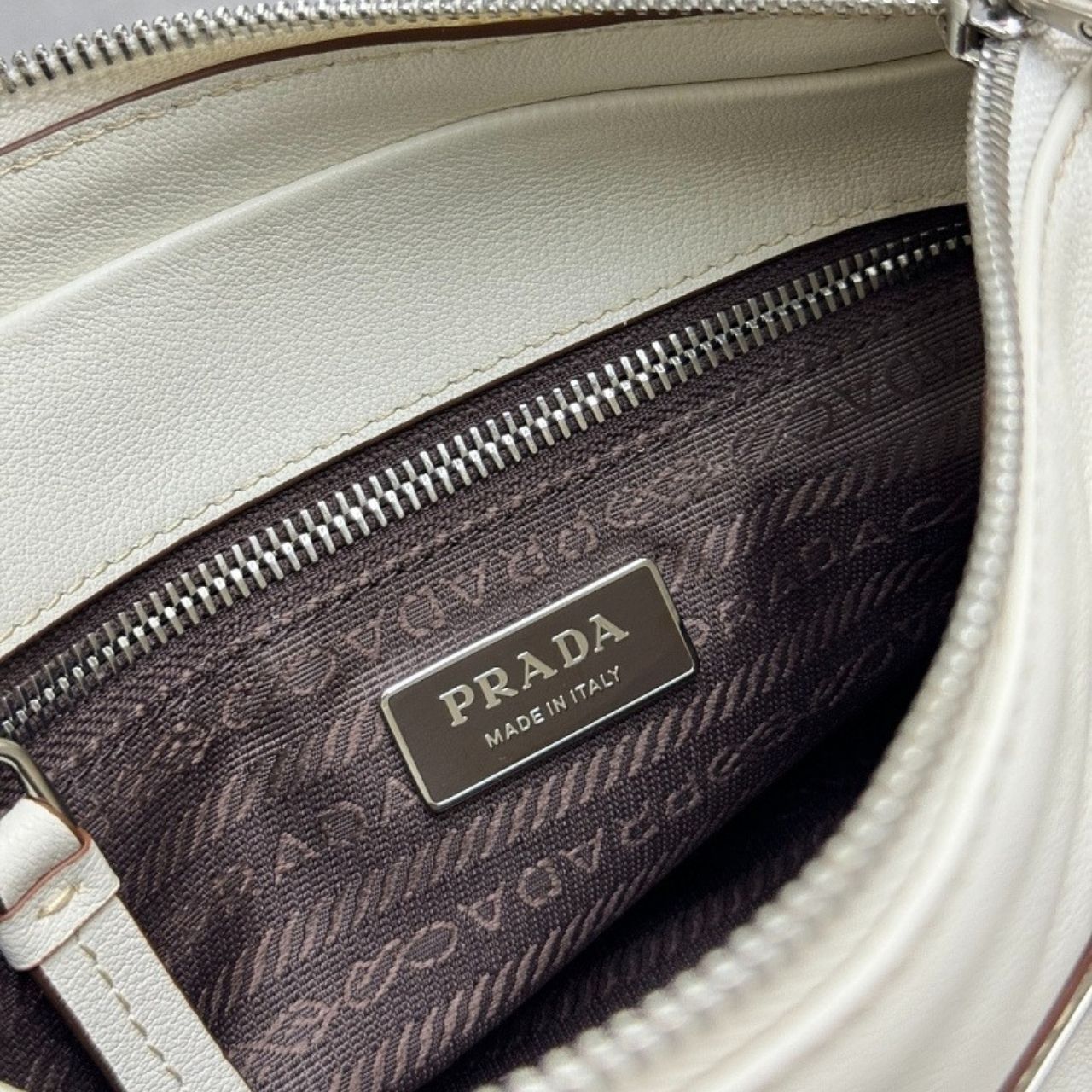 Prada Karin Small Leather Bag White 24Cm 1BA499 2ZQX F0009 V OOO - Image 11