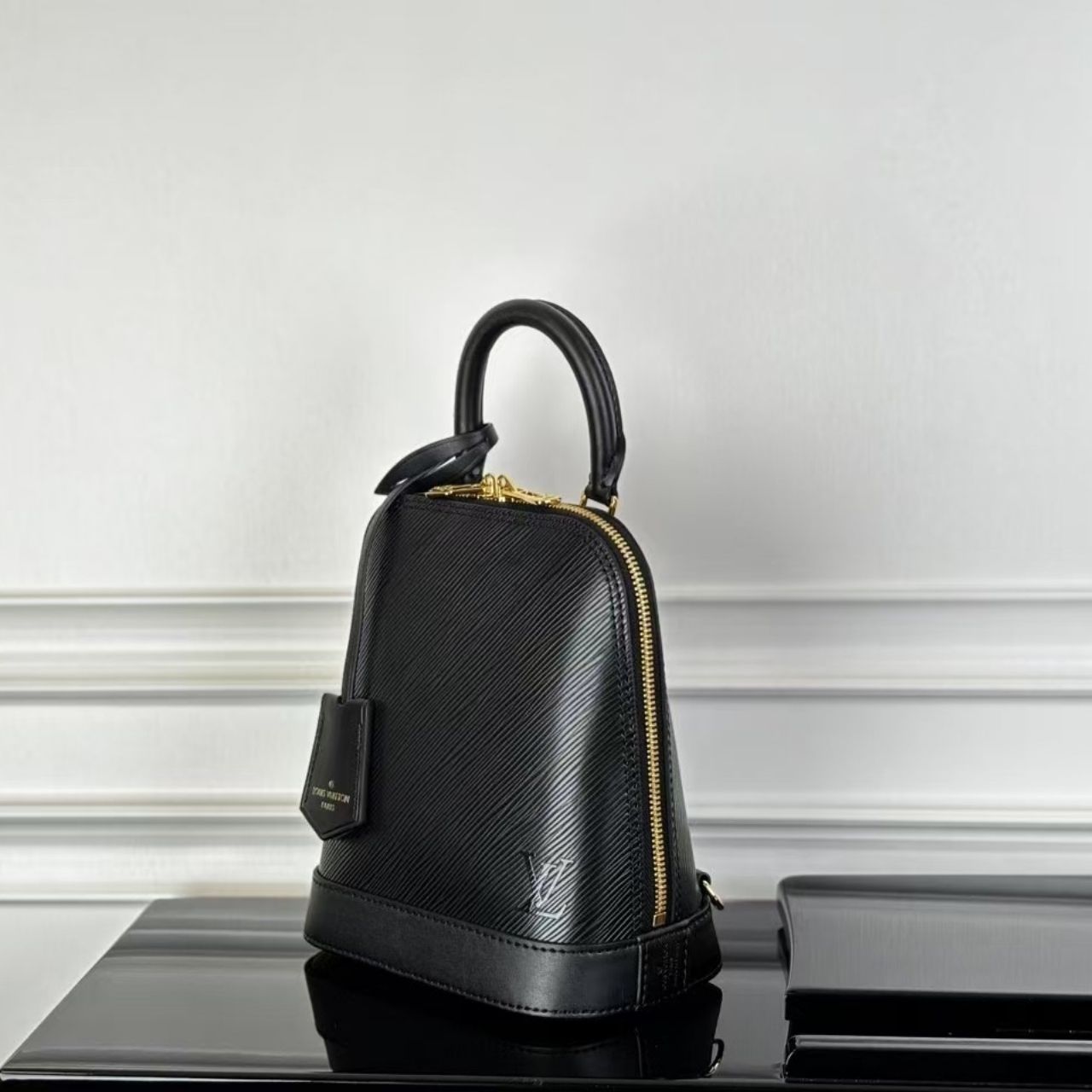 Prestige Edition – Louis Vuitton Alma Backpack Epi Leather Black 20Cm M25103 - Image 5
