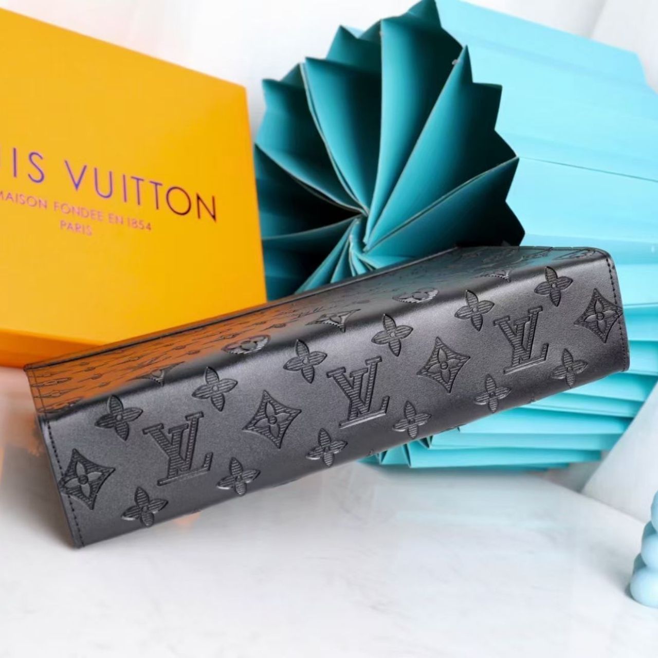 Louis Vuitton To-Go Pochette Monogram Shadow 26cm - Image 6