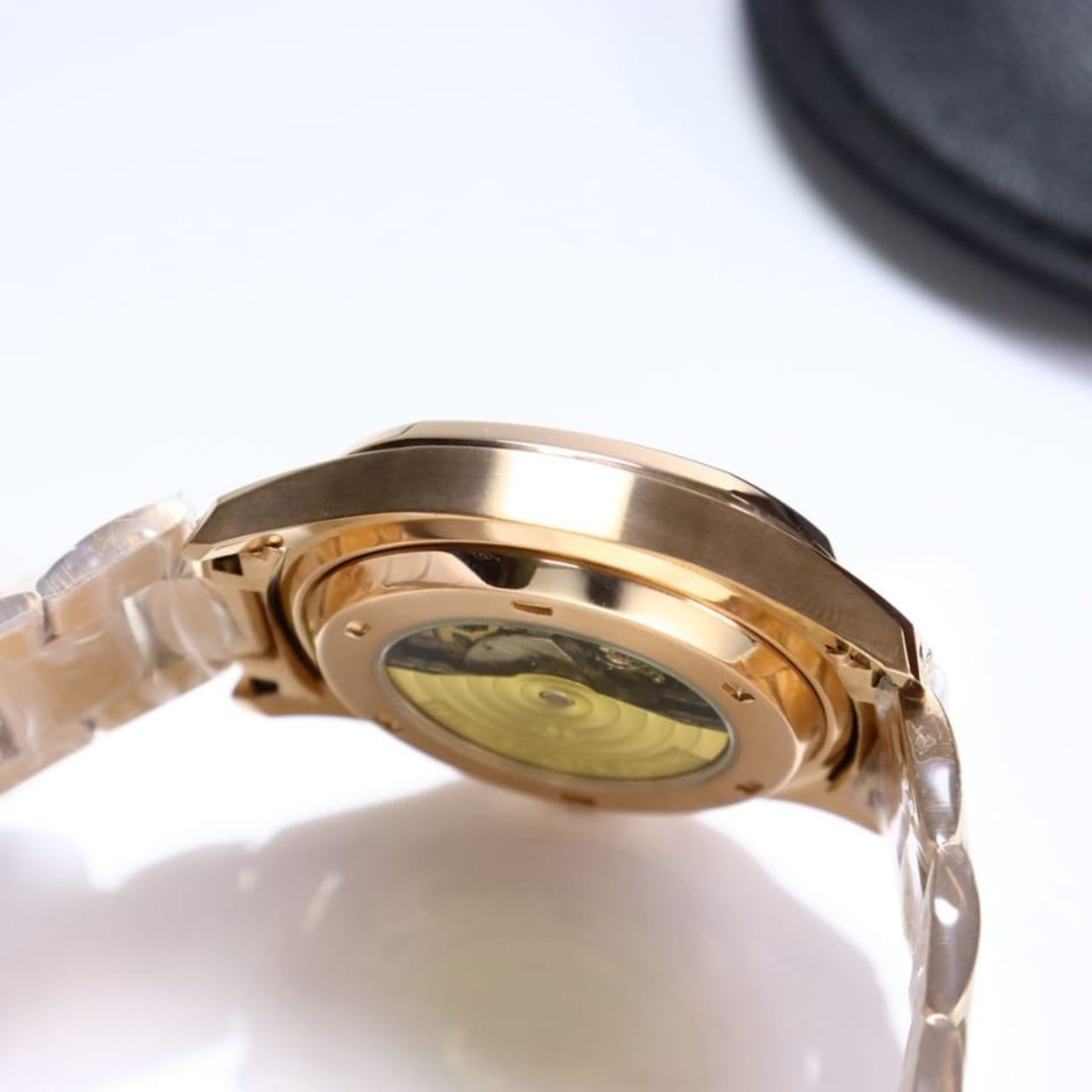 Patek Philippe Aquanaut Diamond Bezel Rose Gold Black - Image 5