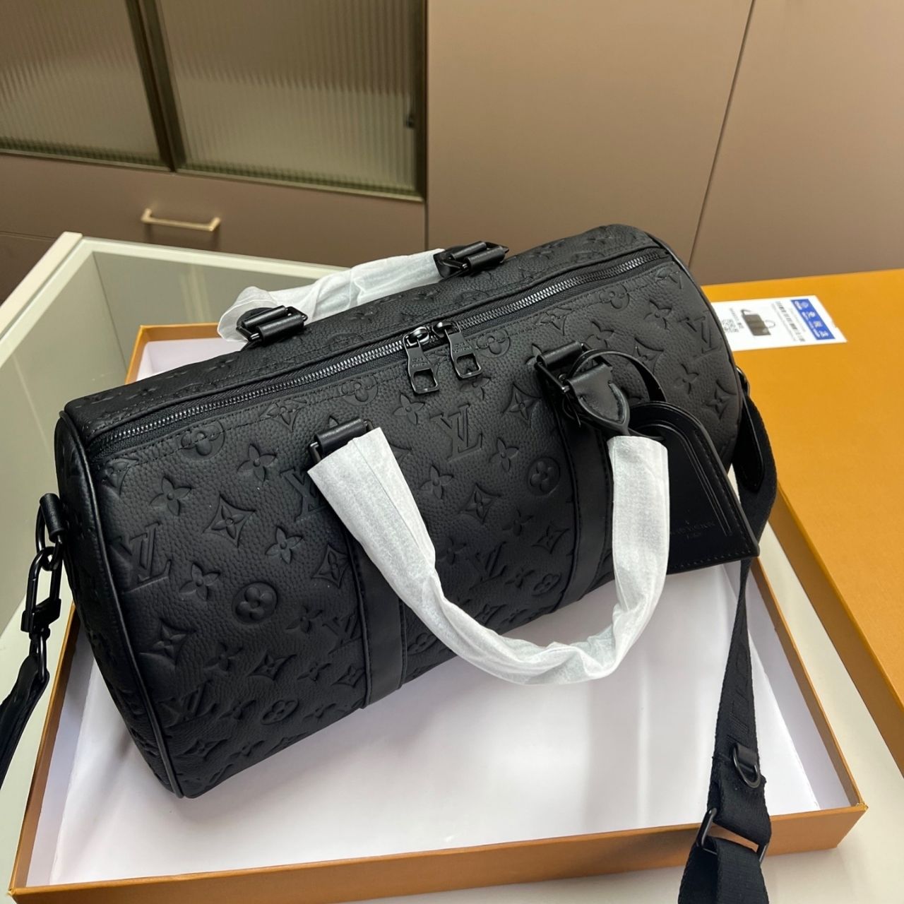 Louis Vuitton Keepall Bandouliere 35 Monogram Embossed Taurillon 35cm - Image 7