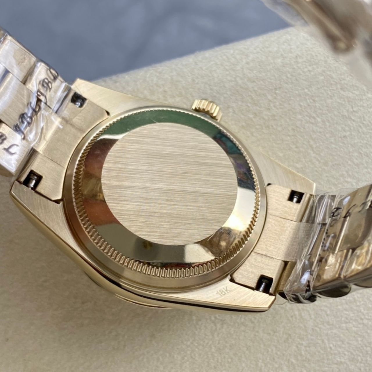 Rolex Datejust 31 Pink Diamond Dial Gold Tone Watch 31mm - Image 6