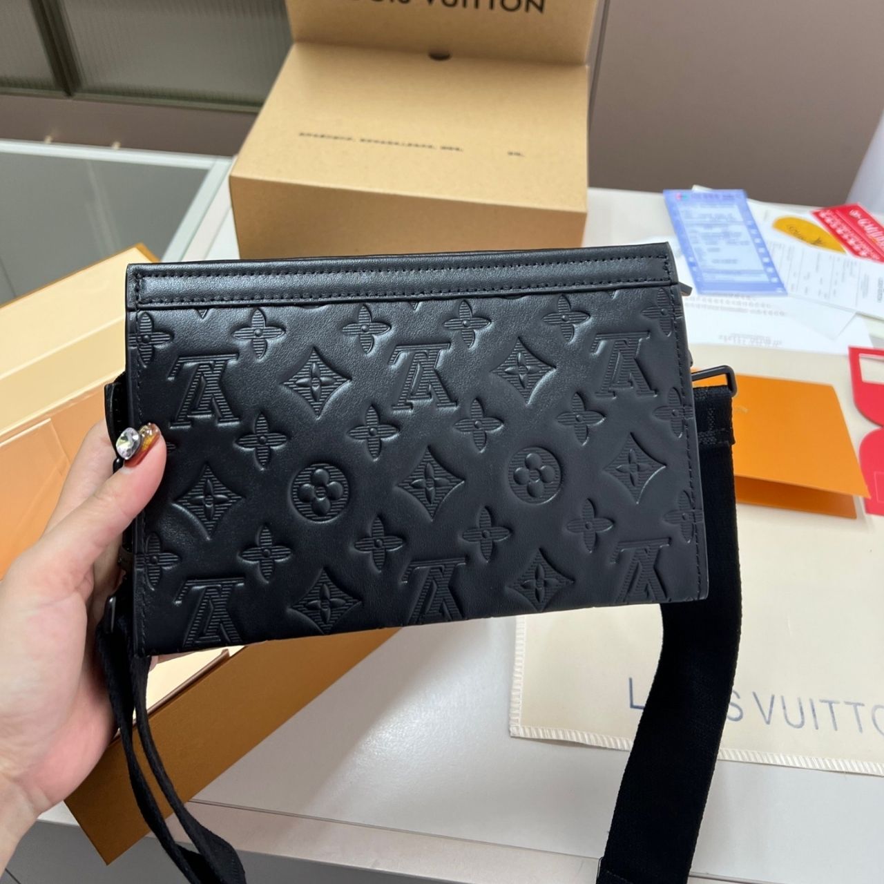 Louis Vuitton Gaston Wearable Wallet Monogram Shadow 21cm M81115 - Image 7