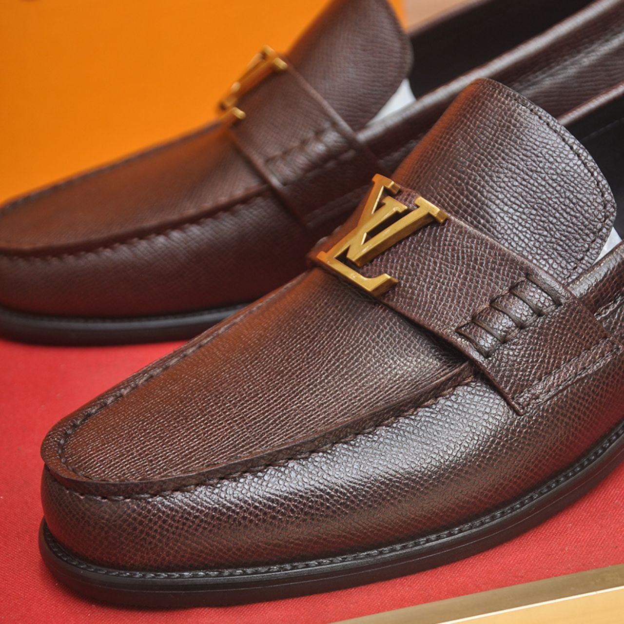Louis Vuitton Major Loafer Brown 1AIYZI - Image 6