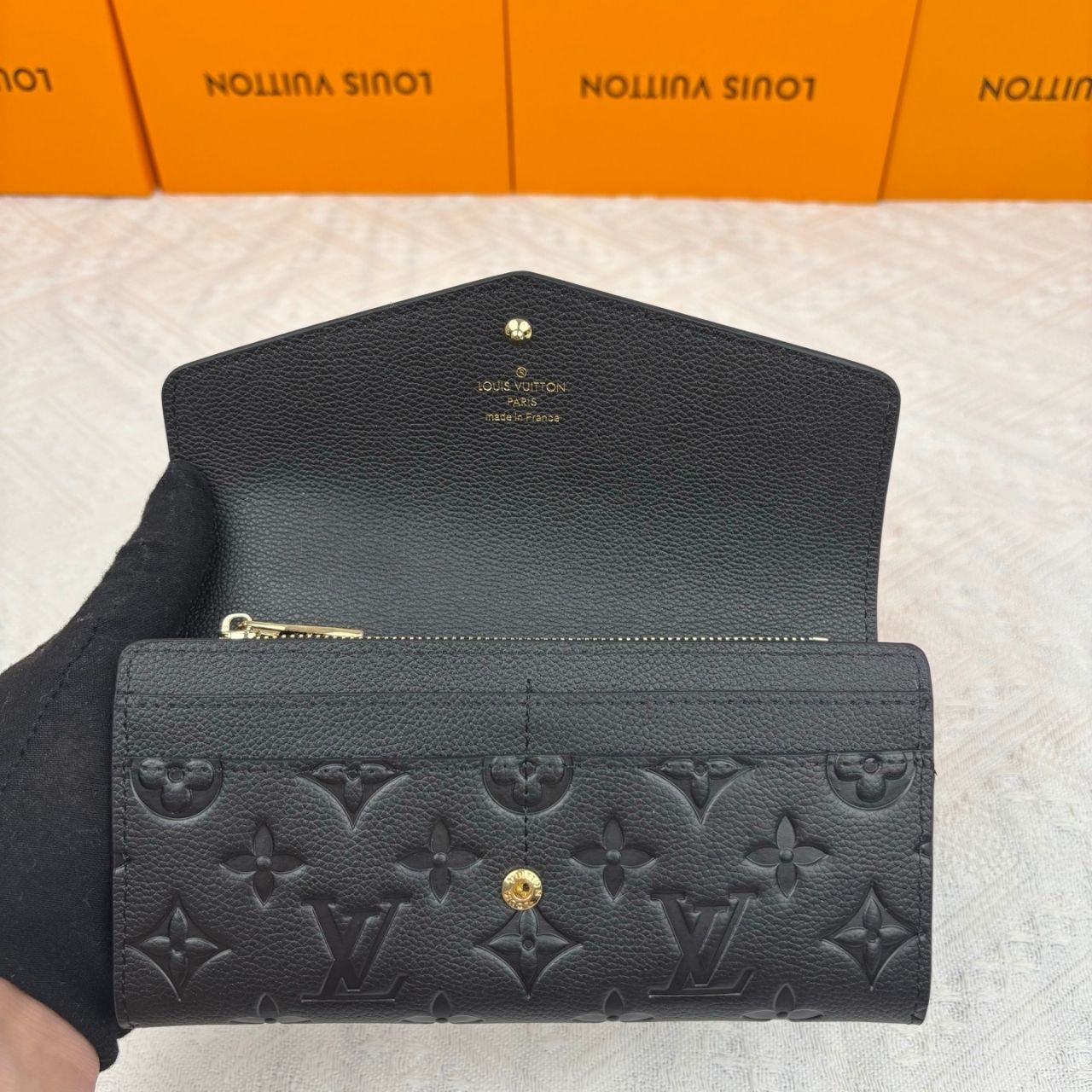 Louis Vuitton Sarah Wallet Monogram Empreinte Black 19cm - Image 5