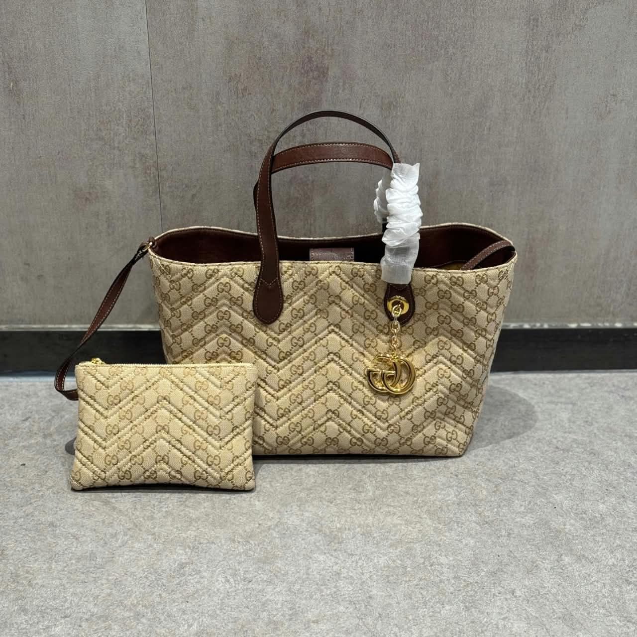 Gucci GG Marmont Medium Tote Bag Sand And Dark Brown 30cm - Image 2