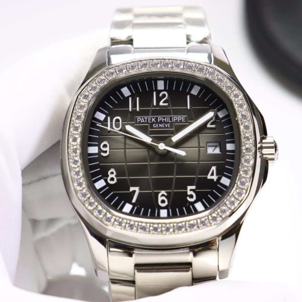 Alternative view of Patek Philippe Aquanaut Diamond Bezel Silver Black Dial