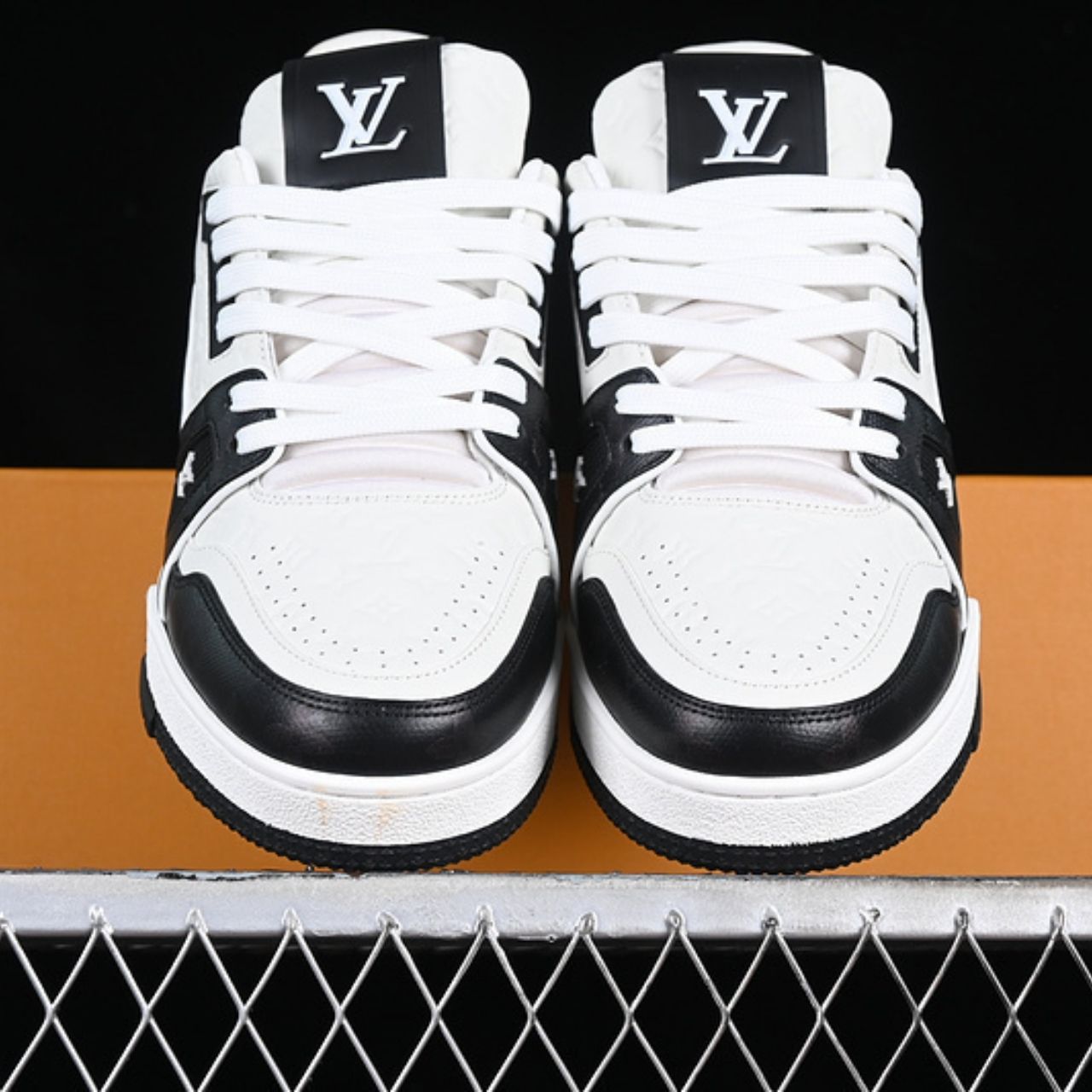 Louis Vuitton LV Trainer White Black Sneakers - Image 3