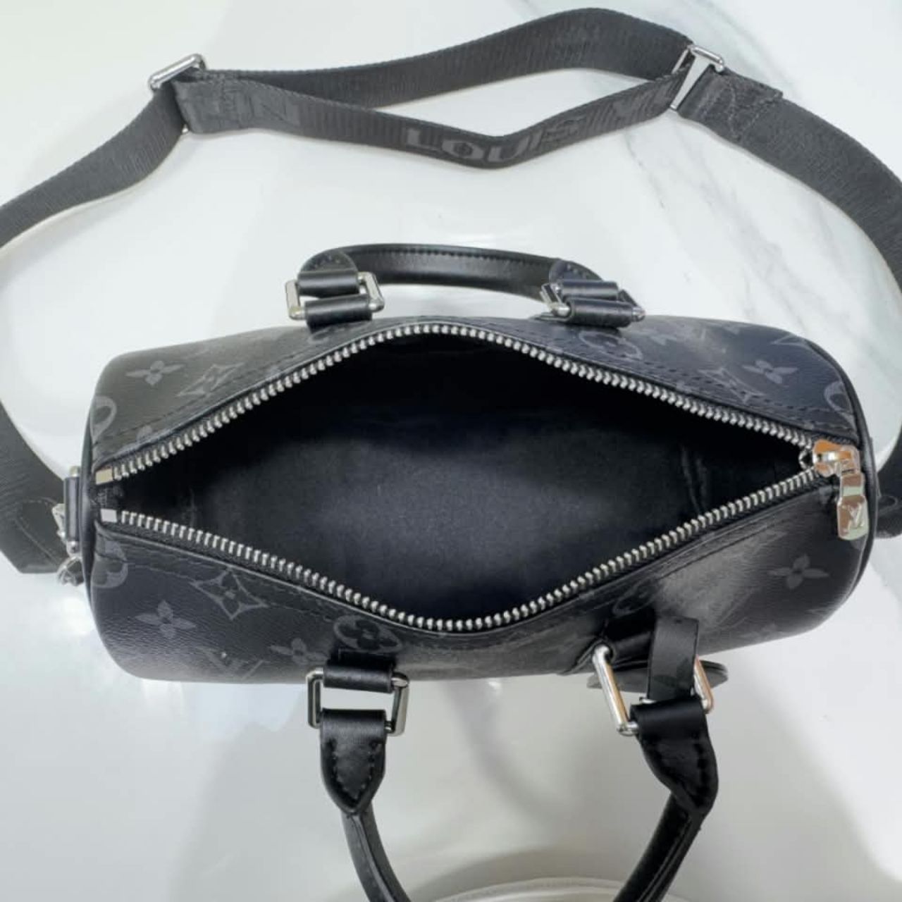 Louis Vuitton Keepall Bandouliere 25 Monogram Eclipse 25cm M46271 - Image 8