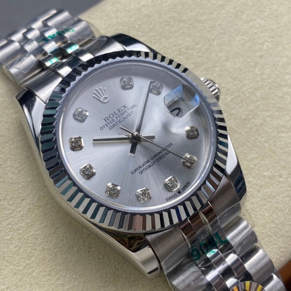 Alternative view of Rolex Datejust 31 Silver Diamond Dial 31mm