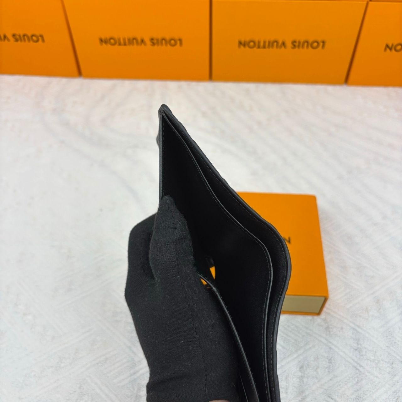 Louis Vuitton Multiple Wallet Monogram Shadow 11.5cm - Image 7