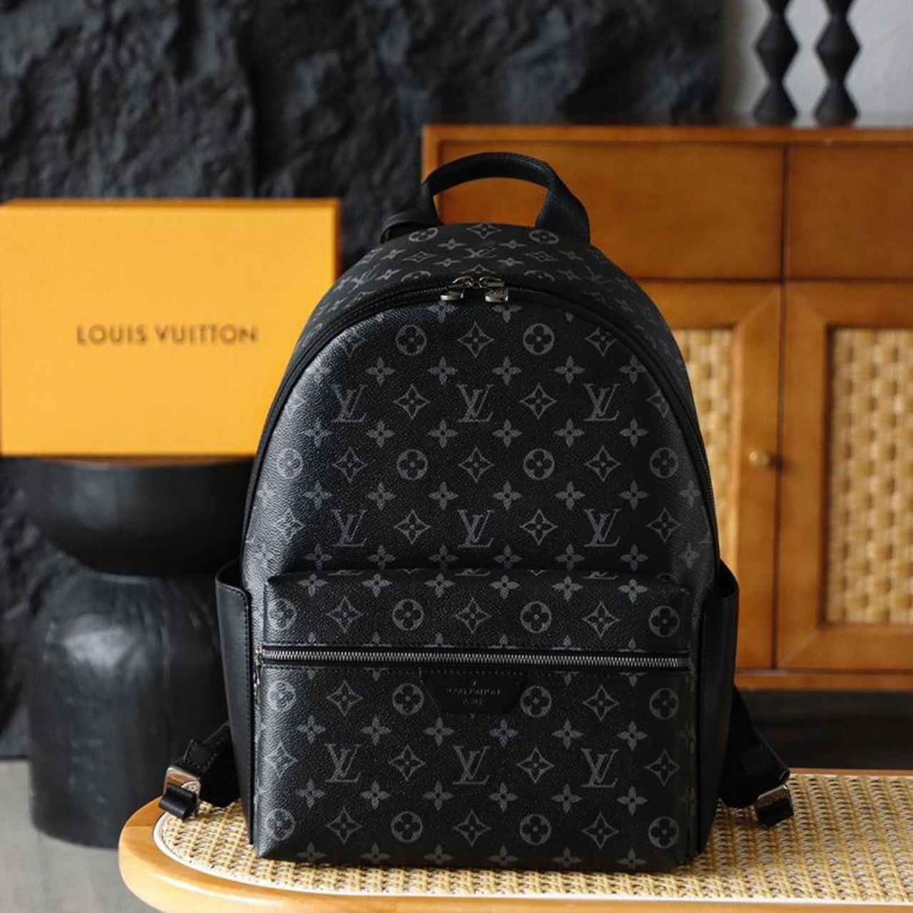 Prestige Edition - Louis Vuitton Discovery Backpack MM Monogram Eclipse 42cm M22545 - Image 3