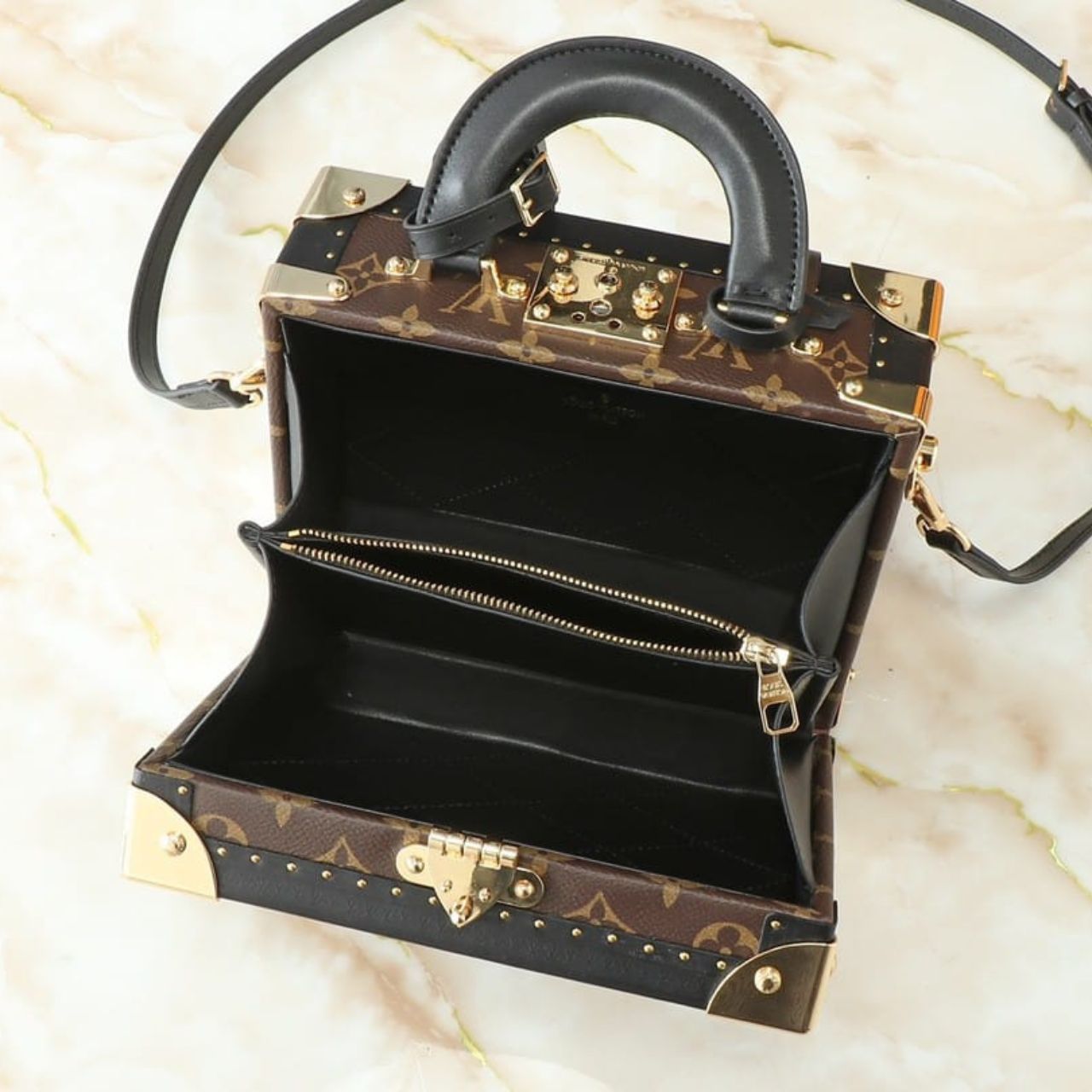 Louis Vuitton Petite Valise Monogram Reverse 22.5cm M47164 - Image 5