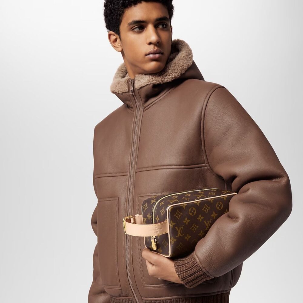 Alternative view of Louis Vuitton Locker Dopp Kit Monogram 23cm M83112