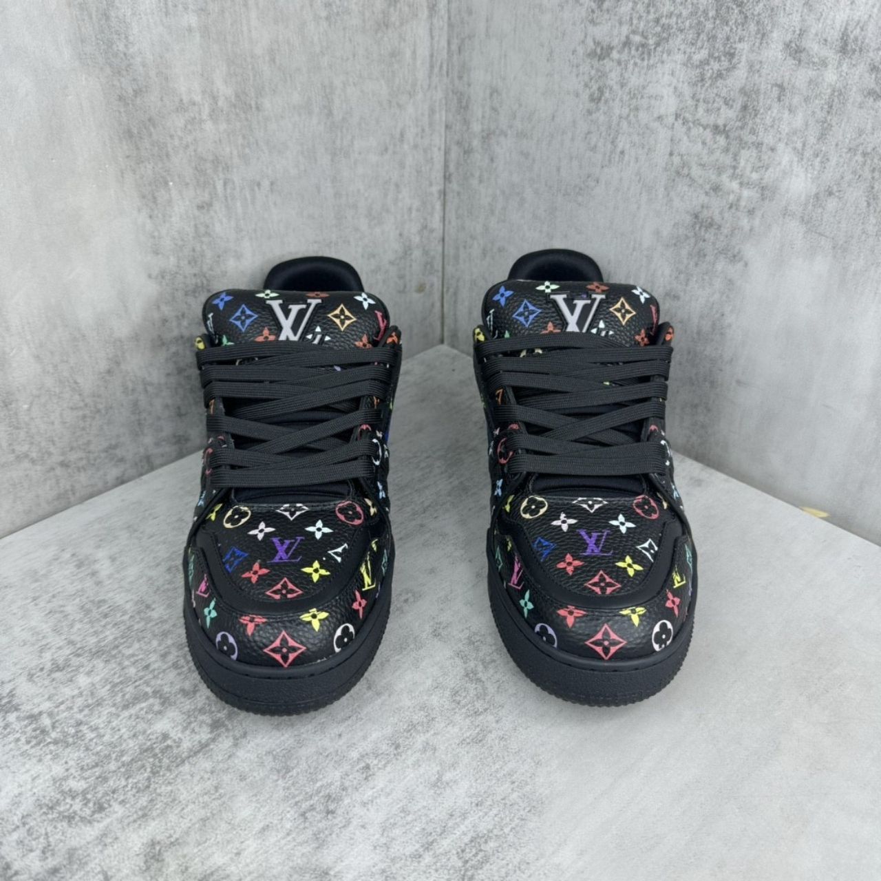 Louis Vuitton x Takashi Murakami LV Trainer Sneaker Noir 1AGZE2 - Image 5