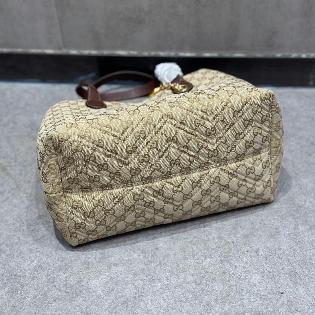 Gucci GG Marmont Medium Tote Bag Sand And Dark Brown 30cm - Image 5